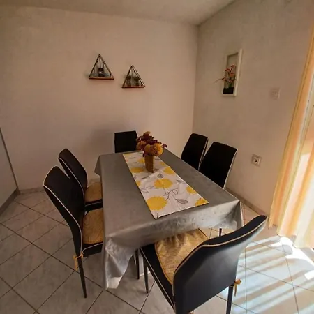 Marijica Apartment *