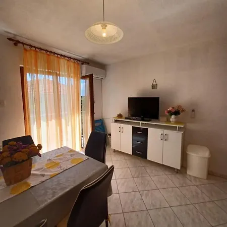 Marijica Apartment *