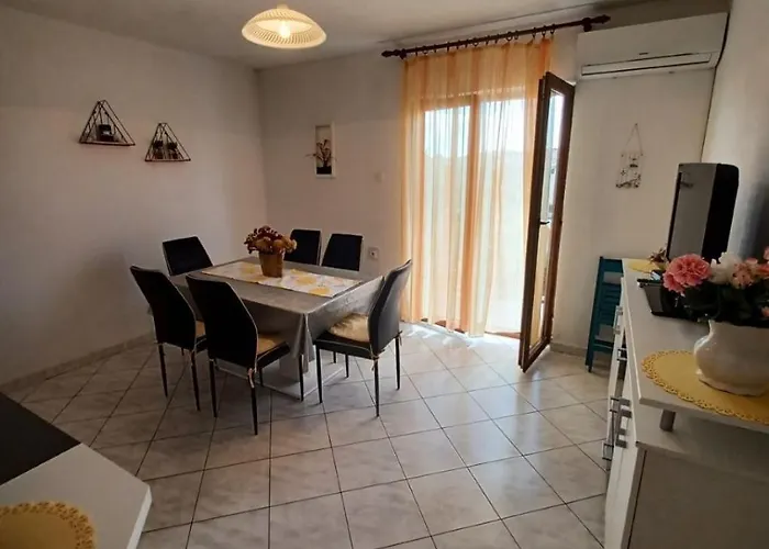 Marijica Apartment *